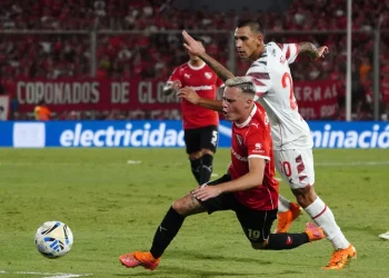 Independiente y Estudiantes de La Plata igualaron 1-1 y repartieron puntos en Avellaneda