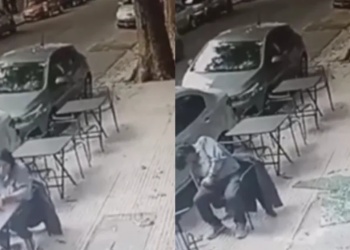 Video: tomaba algo en una cafetería y le cayó una placa de vidrio en la cabeza