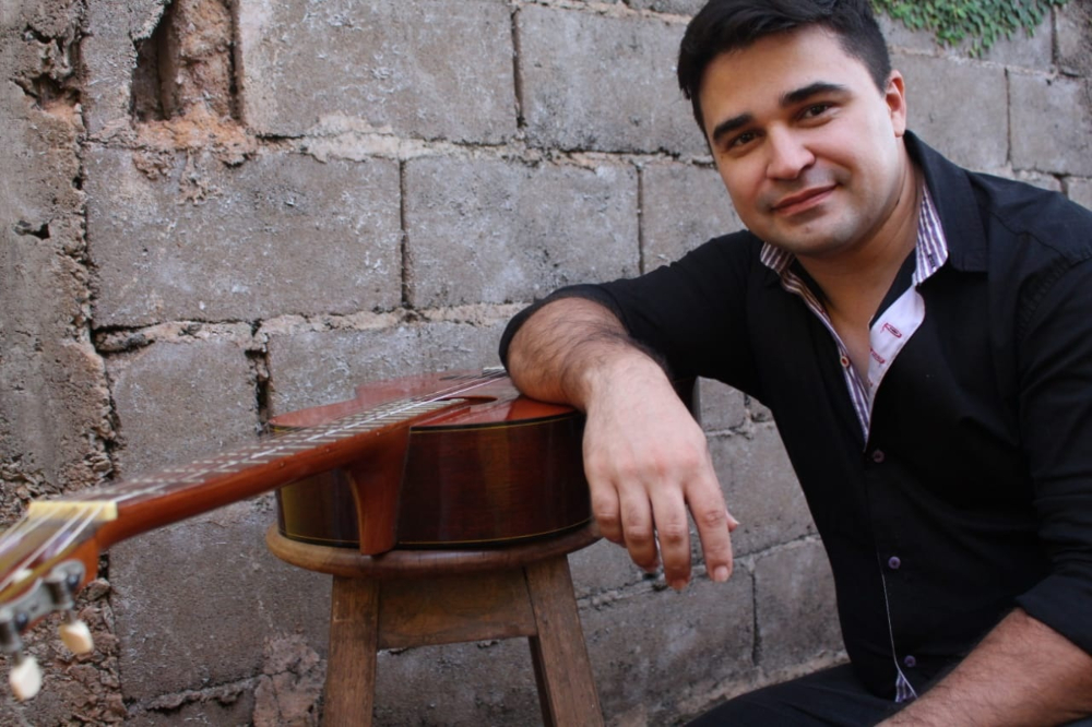 “Sombreros sobre el río”, la apuesta misionera de Ezequiel Garrido en el Pre Cosquín