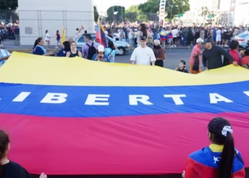 “Se quitó la cara visible de la opresión, pero detrás hay muchas capas que hay que mirar con un ojo quirúrgico”