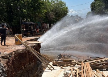 Nueva avería en acueducto deja barrios de la zona oeste de Posadas sin agua