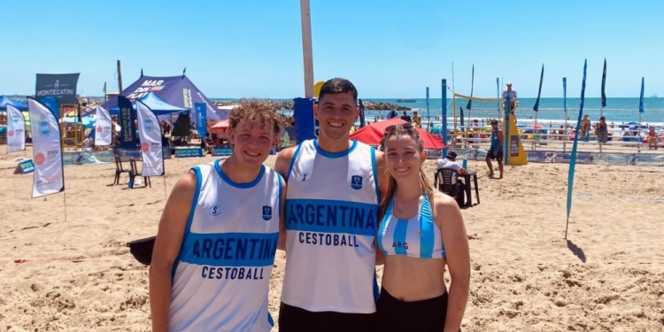 REFERENTES. Villalba, Da Silva y Neis, el último finde en la arena marplatense.