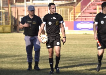 ¿El próximo Pitana?: un árbitro obereño sueña con dirigir la Copa del Mundo