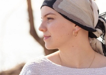 Verano y cáncer: cuidados clave para proteger la piel durante el tratamiento