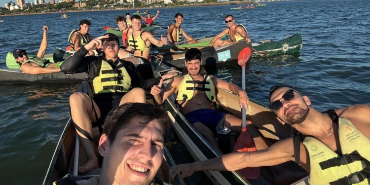 GRUPO. Uno de los objetivos fue también fortalecer el vínculo entre los jugadores./ Gentileza B.Dinelli/Prensa Tokio