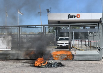 El Gobierno intervino y suspende por 15 días los despidos en Fate