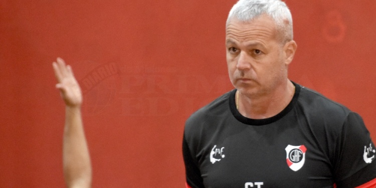 ¿SEGUIRÁ? Manuel Dutto habló de su futuro y avisó que no depende de él.