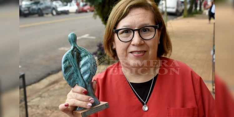 FELIZ. Fue premiada por su compromiso con el bienestar de la comunidad.