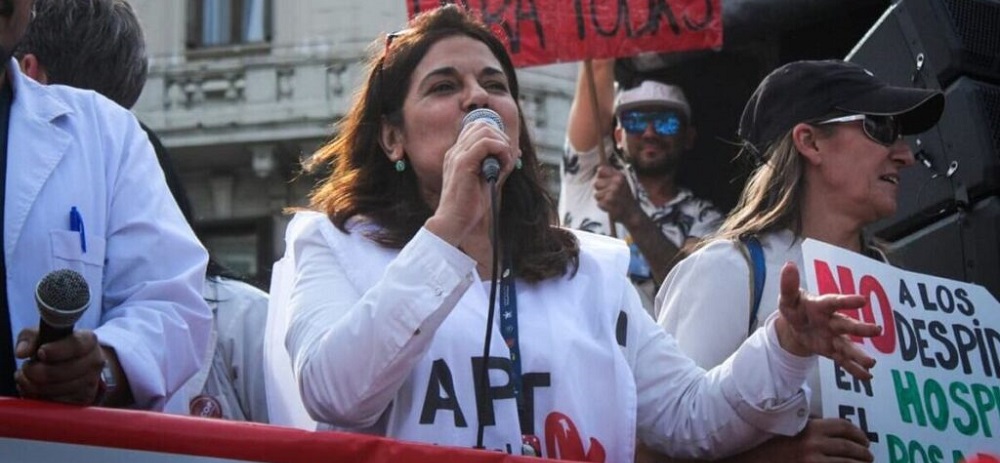 “El Gobierno Nacional nos quiere dejar cesantes y aplicar sanciones en el Garrahan por luchar”