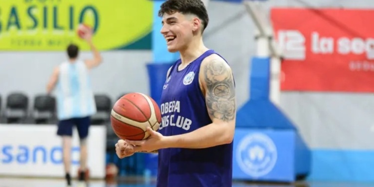 POR TODO. El player del Celeste se prepara ahora para recibir a Regatas.