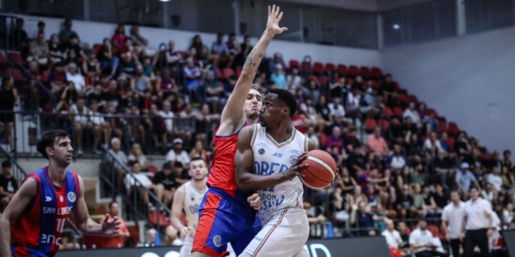 CERCA. El Celeste estuvo cerca ante el Ciclón, pero no pudo en el suplementario.