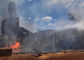 Incendio en aserradero de San Pedro dejó como saldo daños materiales, pero sin lesionados