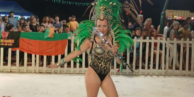 Con brillo, ritmo y gran convocatoria comenzaron los Carnavales Apostoleños 2026