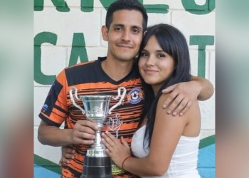 Mataron a dos hermanos por una deuda de 230 mil pesos: buscan a dos prófugos del crimen