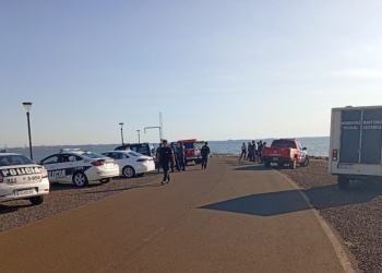 Hallaron el cadáver de un hombre flotando en el río Paraná en la zona de Costa Sur