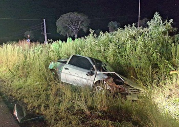 Perdió el control de su vehículo y despistó en la ruta 12