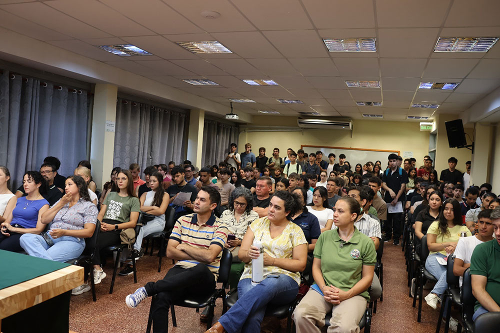 Récord en la UNaM: la Facultad de Ciencias Forestales supera los 3.000 inscriptos