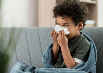 Salud intensifica controles y vacunación para proteger a niños durante el invierno