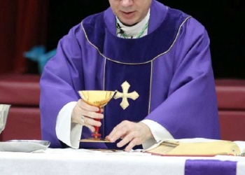 Seis prácticas que no deben realizarse en Misa durante la Cuaresma