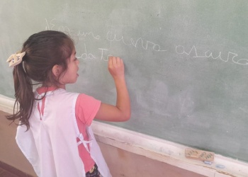 “Hora Más” continuará en 263 escuelas primarias de Misiones