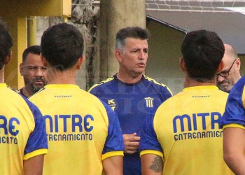 “Estar entre los cuatro primeros y entrar a la Copa Argentina”, los objetivos de Mitre