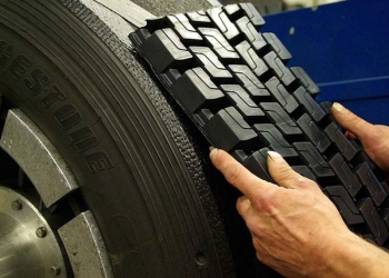 Ventas 15% abajo y más recapado: radiografía del sector del neumático