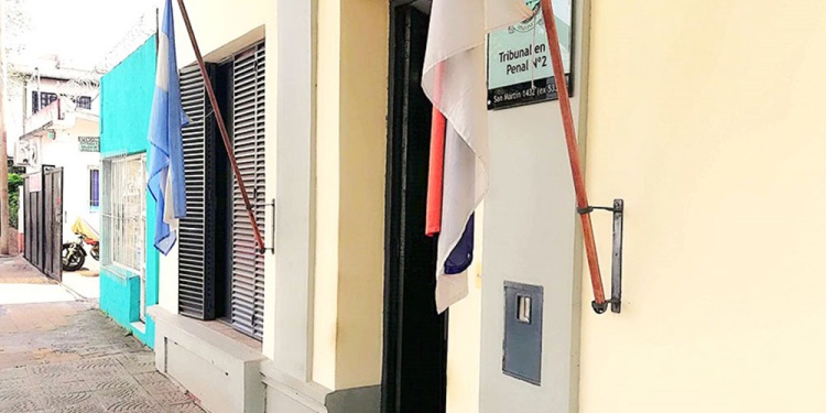 CALLE SAN MARTÍN. El tribunal de la Primera Circunscripción judicial (en el centro posadeño) tenía agendado el debate oral para este mes.