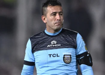 Otro escándalo en la AFA: el árbitro Lobo Medina, en la mira por manipulación de resultados