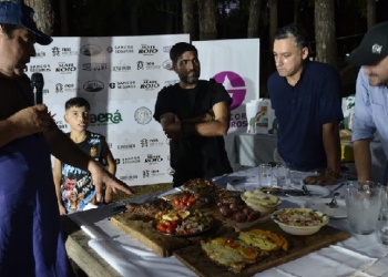 Daniel Nacimiento, de Guaraní, el mejor asador