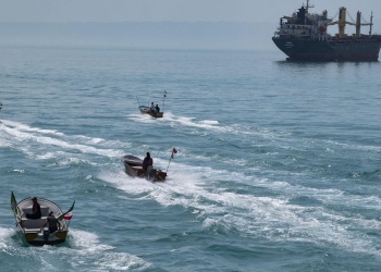 Desbloquear el estrecho de Ormuz: el objetivo de la OTAN junto a Japón, Corea del Sur y Australia