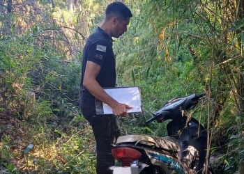 Joven de 15 años robó una moto, la escondió en el monte, pero lo descubrieron y terminó demorado