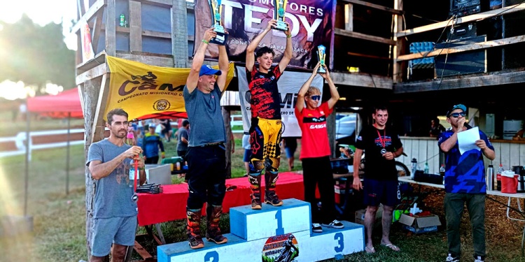 PODIO. Premiación de una de las tantas categorías que iniciaron el CaMiM.