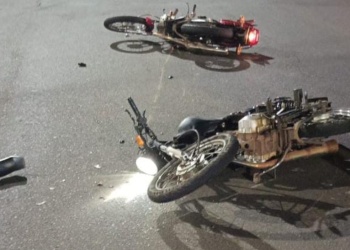 Choque entre motos: una mujer herida y un conductor alcoholizado