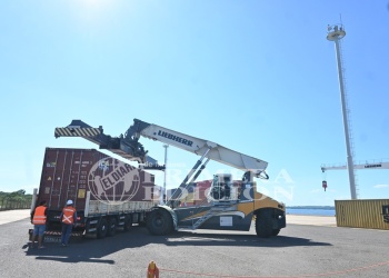 La concesión del Puerto de Posadas será por 15 años y apuntan a sumar más flota para bajar costos