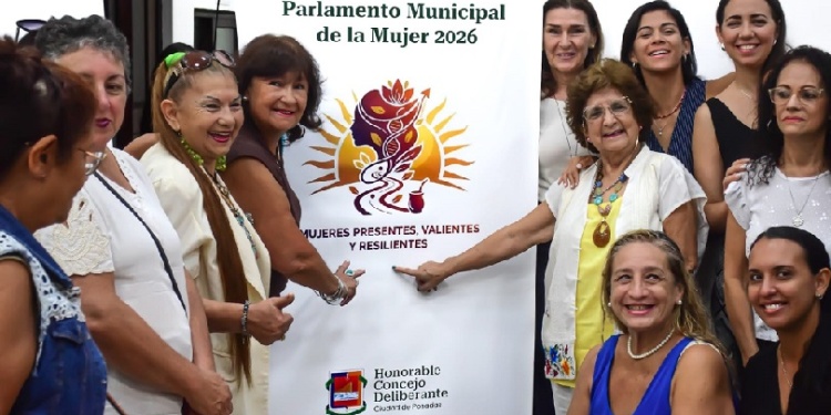 ESPACIOS. Las ediles y organizadoras, durante el lanzamiento en el HCD.