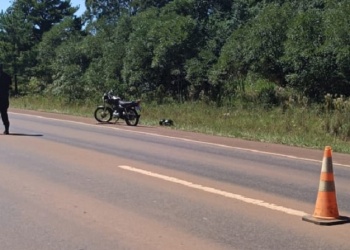 Tres personas viajaban en una sola moto, despistaron en la ruta 14 y terminaron lesionadas