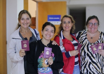 Más de 900 misioneros accedieron a trámites consulares españoles sin salir de Posadas