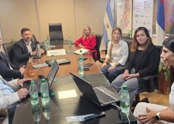 Más becas y nuevas ediciones del concurso “alrededor de Iberoamérica” y del Ideathon