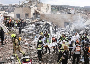 Irán promete venganza tras la muerte del ayatolá Jamenei y escala el conflicto