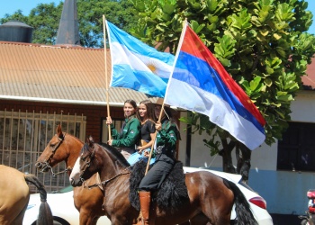 Alba Posse celebró 91 años con un fuerte reconocimiento a su historia y proyección
