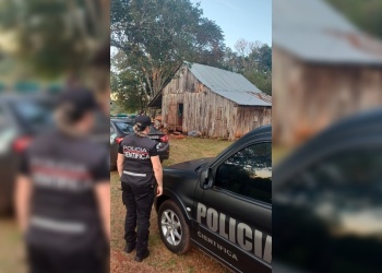 Buscan a un hombre que atacó a tiros a su hijo y a su nuera en Colonia Alberdi