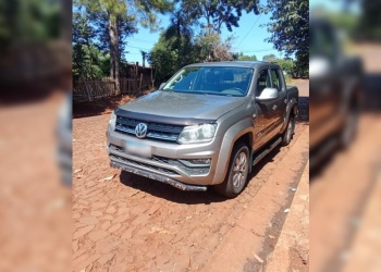 Se hizo pasar por allegado del dueño e intentó retirar una Amarok de un lavadero