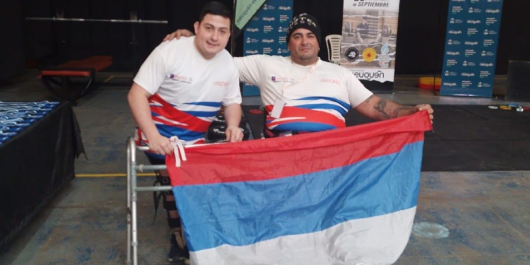 ILUSIÓN. Antúnez y Motta, listos para la primera competencia de la temporada.