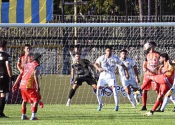 “Este plantel no va a negociar la actitud”