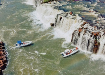 Suspenden los paseos náuticos en Iguazú por la fuerte bajante del río