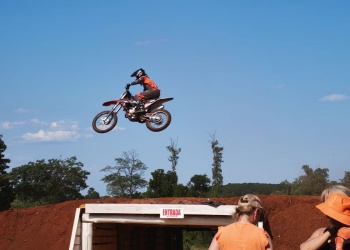 Eldorado abre la temporada del Motocross del Nordeste con la Copa Velona