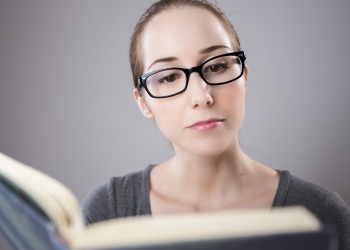 Cuál es la costumbre que comparten las personas más inteligentes, según la psicología