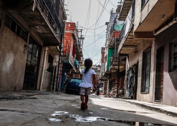 Apenas el 30% de los hogares argentinos logra la plena integración económica