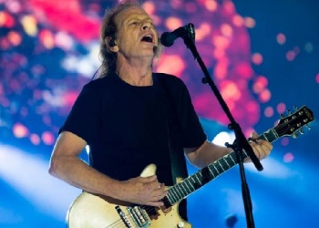 El baterista de AC/DC, Stevie Young, fue internado de urgencia en Buenos Aires
