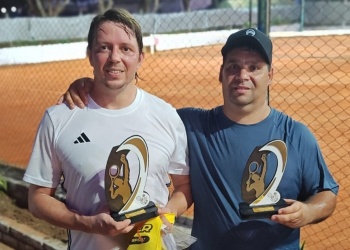 Show de voleas en Centro